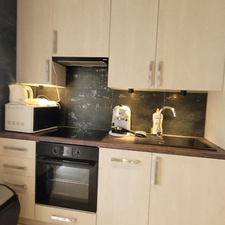 Lara II Apartman Debrecín Exteriér fotografie